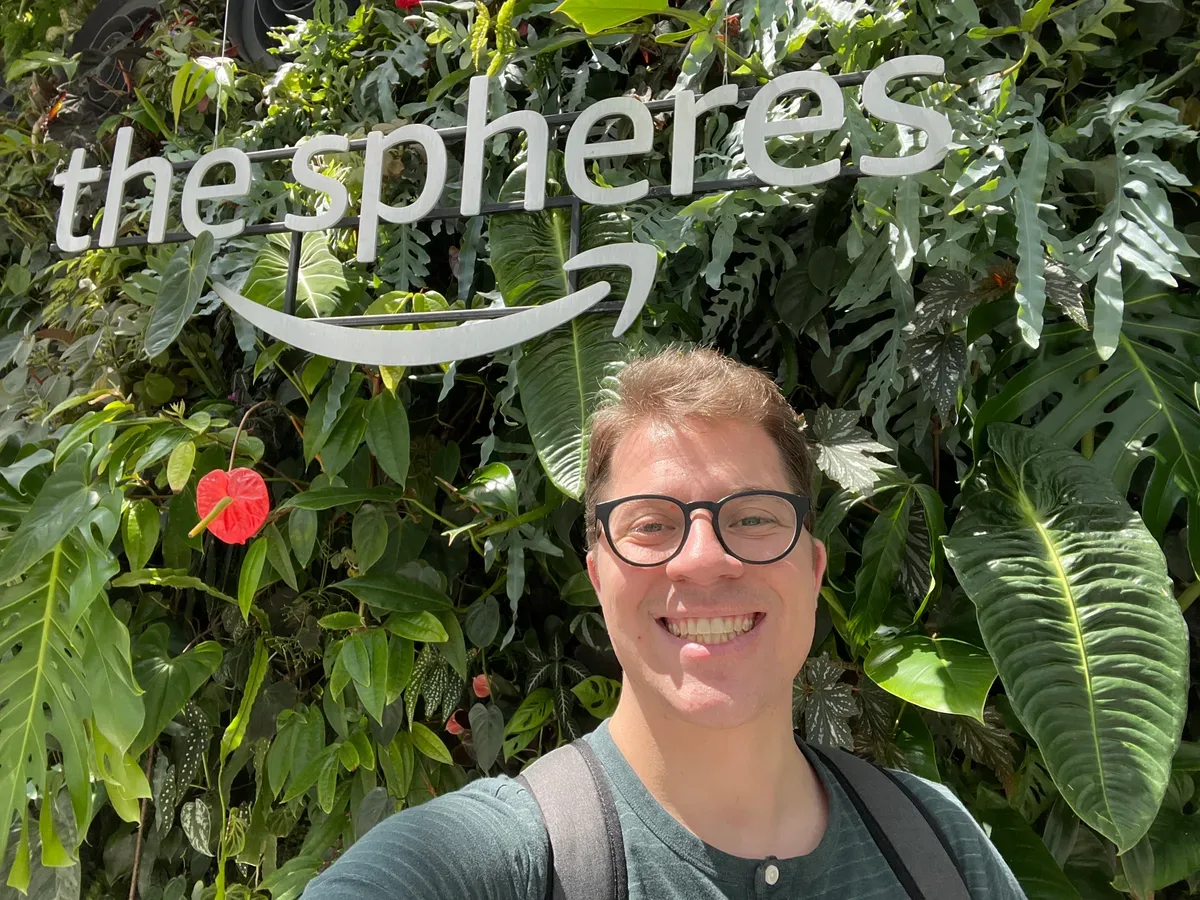 Software Development Engineer cover photo